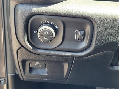 2024 RAM 1500 Big Horn Crew Cab 4x2 5'7" Box