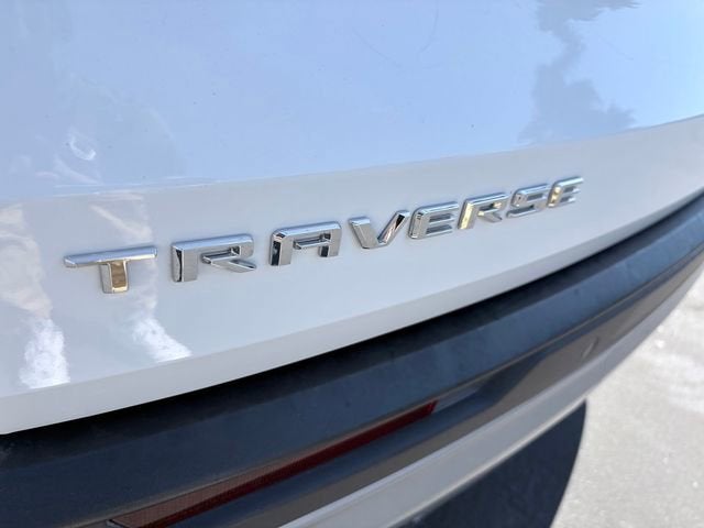 2024 Chevrolet Traverse LT