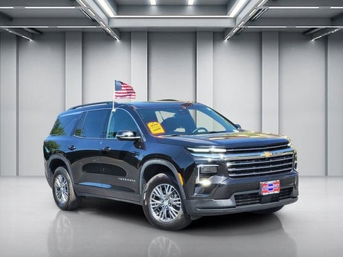 2024 Chevrolet Traverse LT