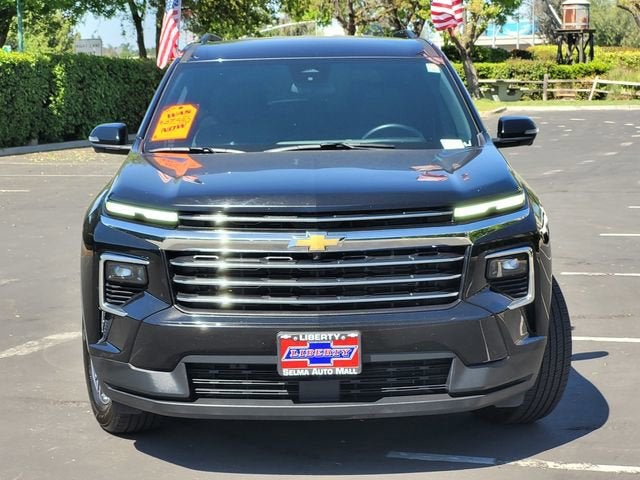 2024 Chevrolet Traverse LT