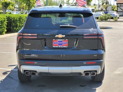 2024 Chevrolet Traverse LT