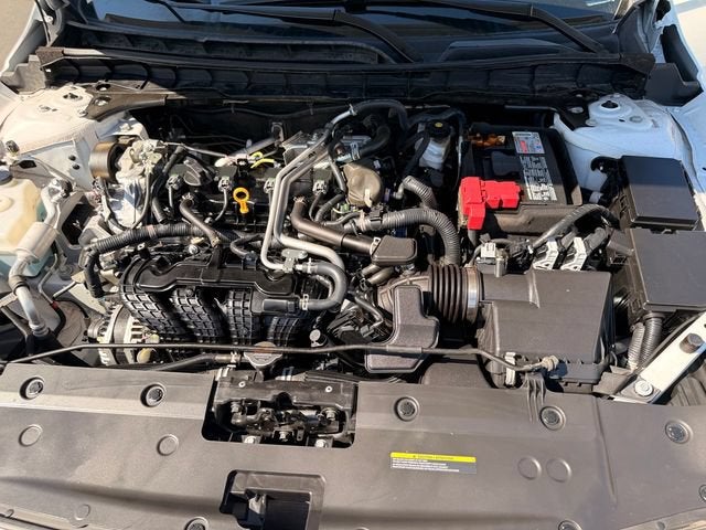 2025 Nissan Altima SV - Photo 25