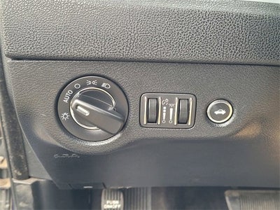 2017 Chrysler 300 Limited