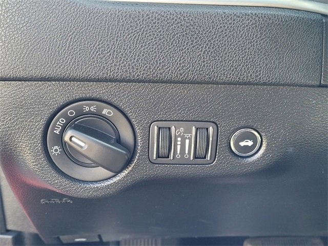 2022 Dodge Charger SXT RWD