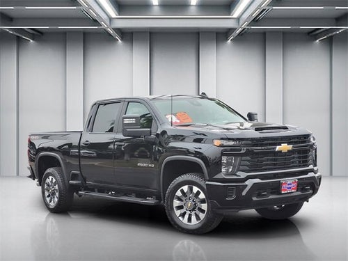 2026 Chevrolet Silverado 2500 HD Custom