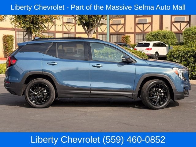 2024 GMC Terrain SLT