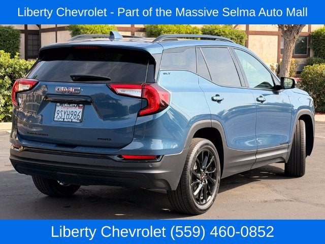 2024 GMC Terrain SLT