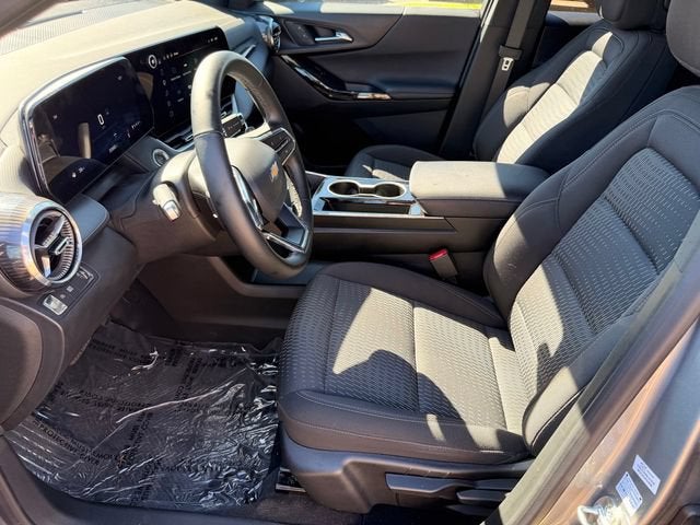 2025 Chevrolet Equinox LT - Photo 9