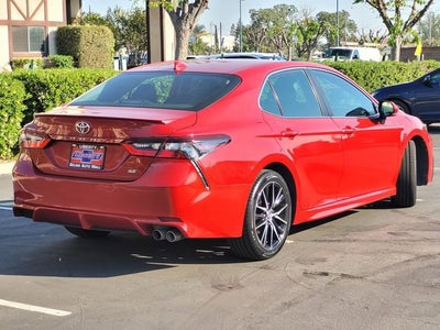 2024 Toyota Camry SE