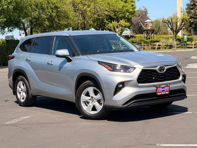 2023 Toyota Highlander L