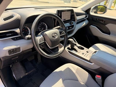 2023 Toyota Highlander L