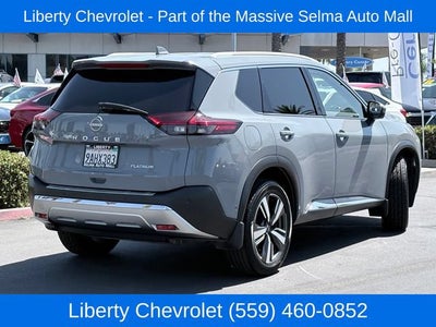 2022 Nissan Rogue Platinum FWD