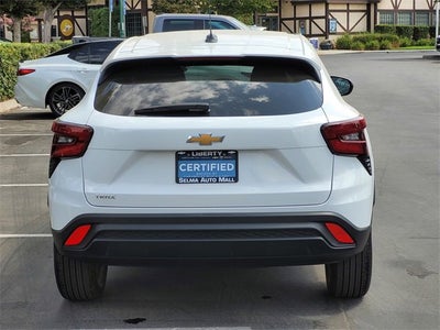 2025 Chevrolet Trax LS