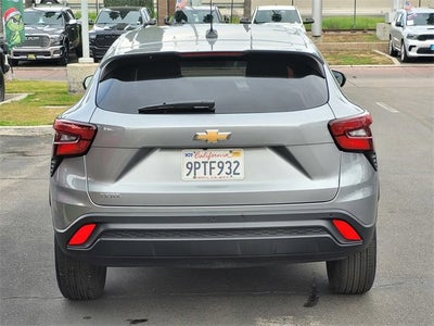 2025 Chevrolet Trax LS