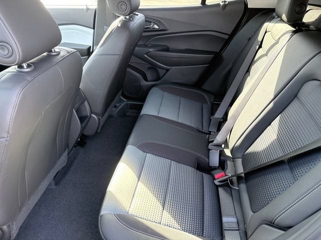 2026 Chevrolet Trax LT - Photo 6
