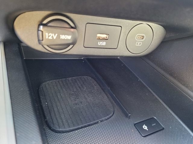 2024 Hyundai Elantra Hybrid Limited