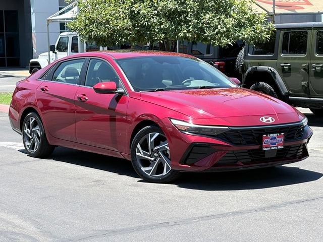 2025 Hyundai Elantra SEL Convenience