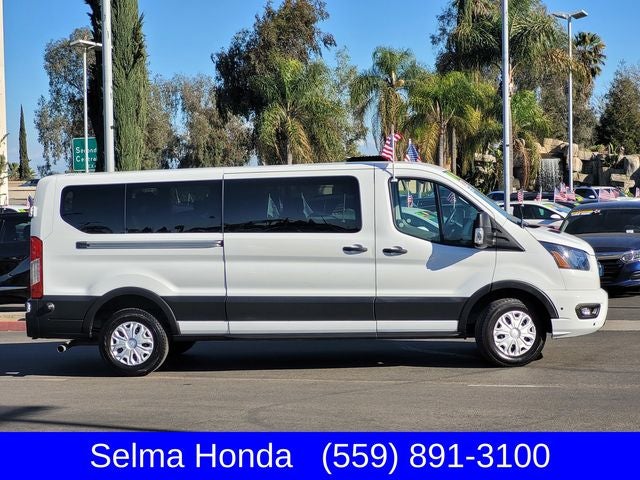 2024 Ford Transit Passenger Wagon XLT