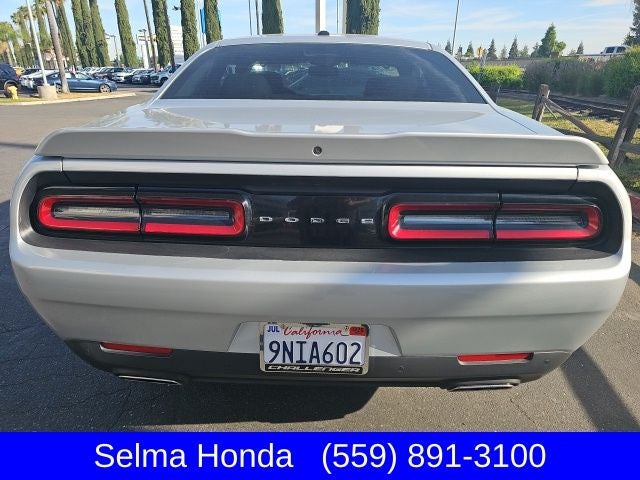 2019 Dodge Challenger SXT