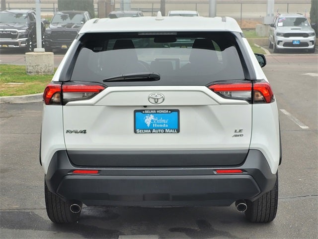 2024 Toyota RAV4 LE