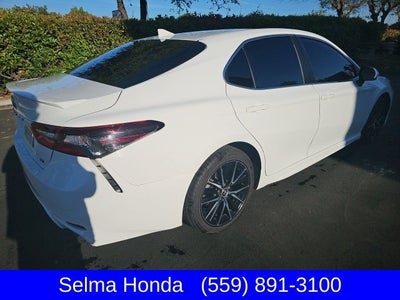 2022 Toyota Camry SE