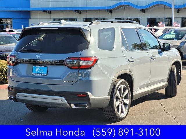 2025 Honda Pilot Touring
