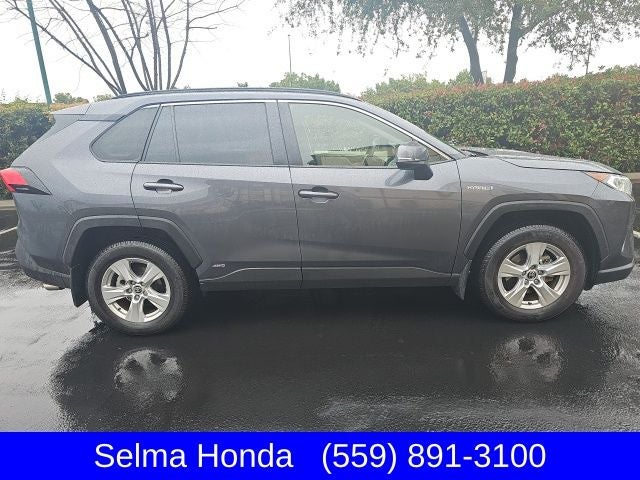 2020 Toyota RAV4 Hybrid XLE