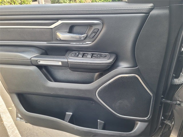 2024 RAM 1500 Laramie Crew Cab 4x2 5'7' Box