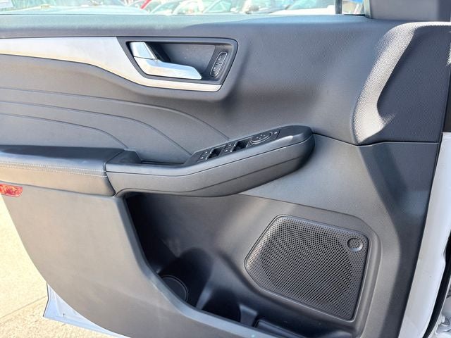 2021 Ford Escape SE Hybrid