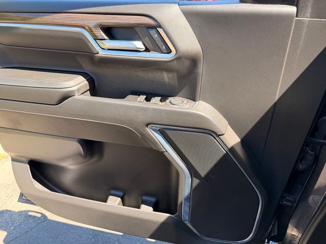 2024 Chevrolet Silverado 1500 4WD Crew Cab Short Bed LT