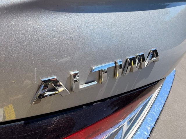 2021 Nissan Altima SR FWD