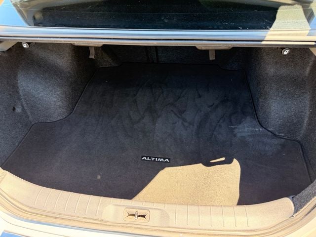 2021 Nissan Altima SR FWD