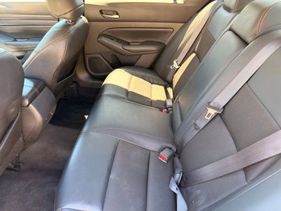2021 Nissan Altima SR FWD