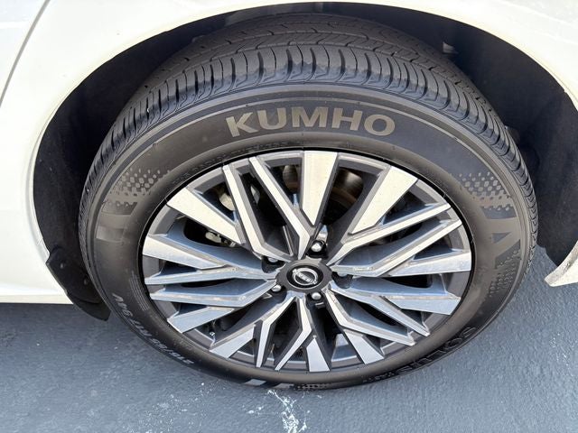 2025 Nissan Altima SV FWD