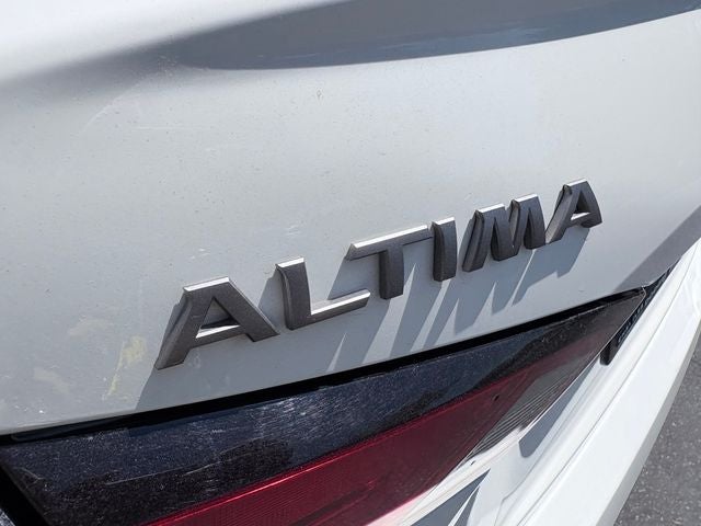 2025 Nissan Altima SV FWD