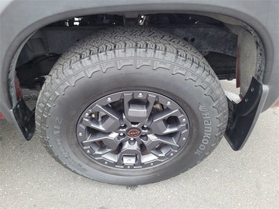 2023 Nissan Frontier Crew Cab PRO-X 4x2