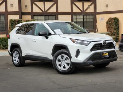 2024 Toyota RAV4 LE