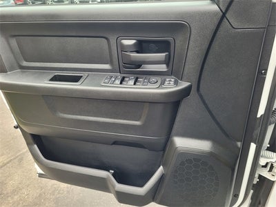 2024 RAM 3500 Tradesman Crew Cab 4x4 6'4' Box