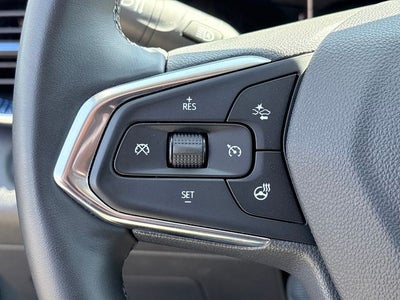 2025 Chevrolet Trax FWD LT