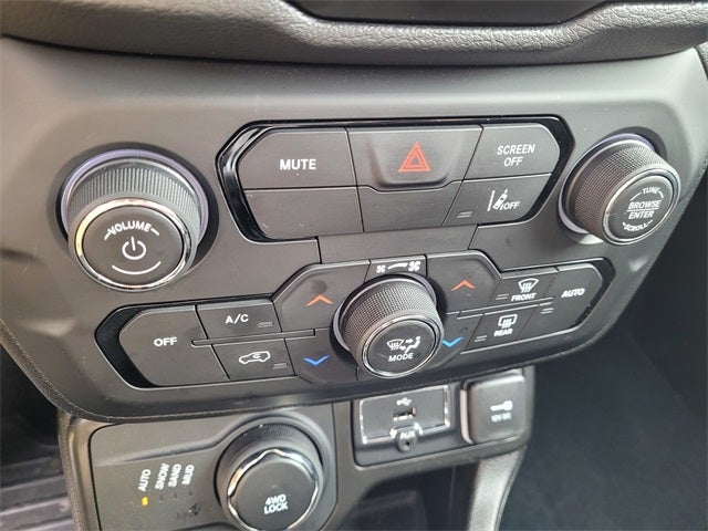 2023 Jeep Renegade Altitude 4x4