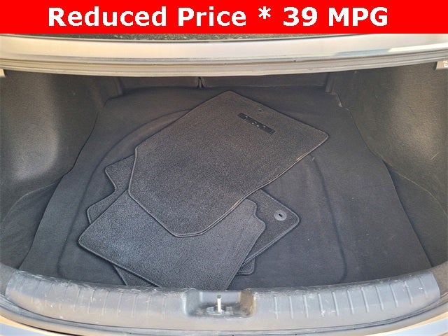 2023 Kia Forte LXS tech