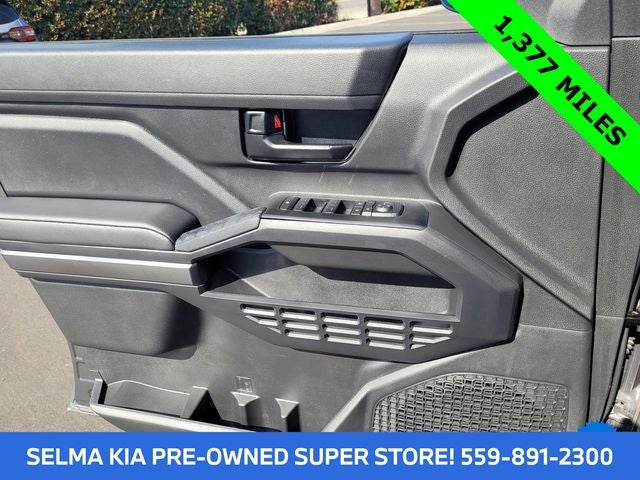 2025 Toyota Tacoma SR5 4X4