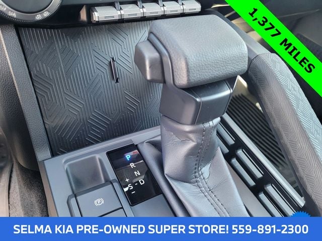 2025 Toyota Tacoma SR5 4X4