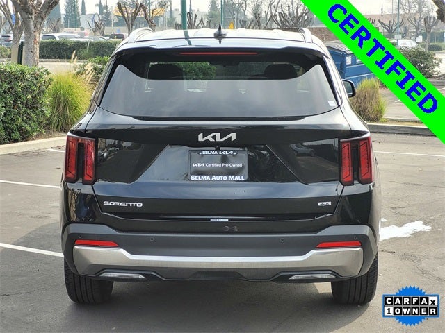 2024 Kia Sorento S