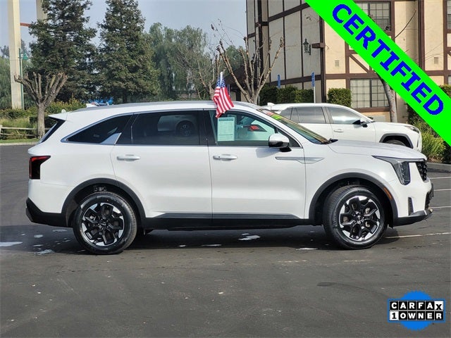 2024 Kia Sorento S
