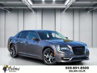 2022 Chrysler 300 Touring