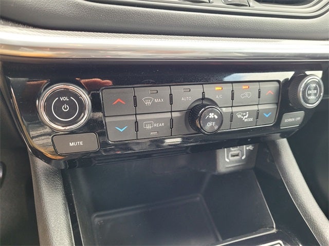 2023 Jeep Compass (Red) Edition