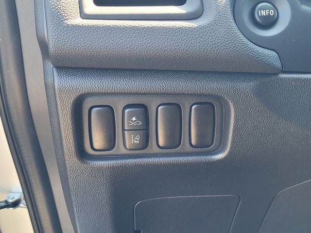 2025 Mitsubishi Outlander Sport Base