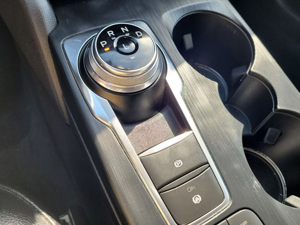 2020 Ford Escape Titanium Hybrid