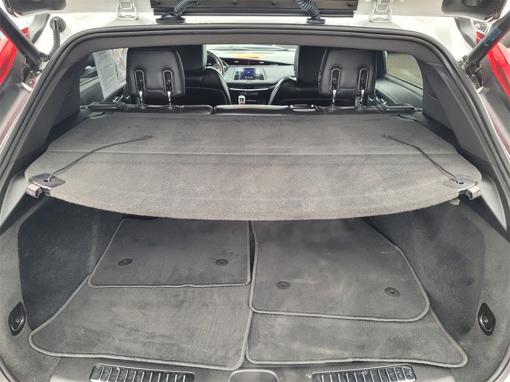 2019 Cadillac XT4 Premium Luxury